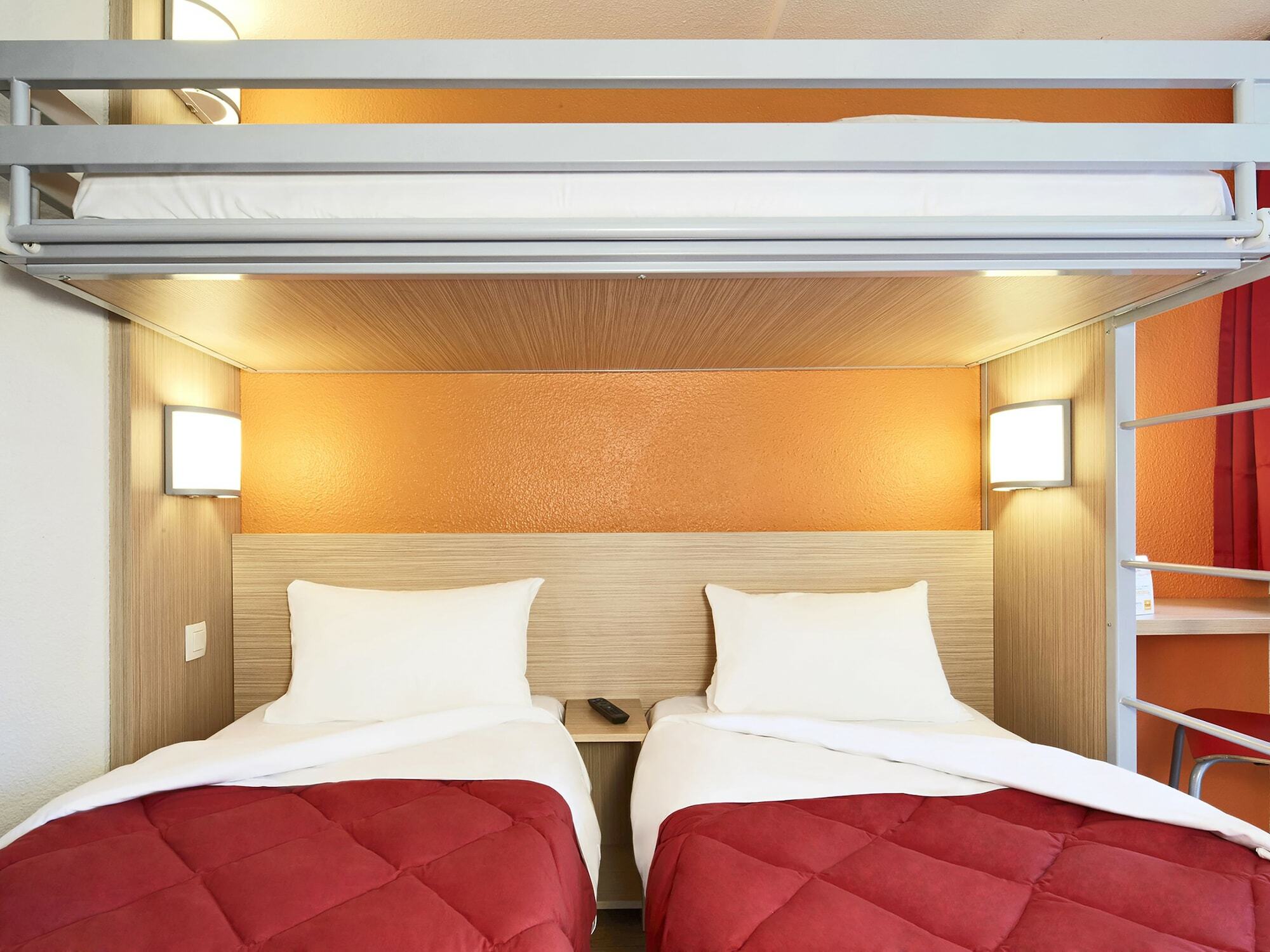 พรีเมียร์ คลาส เอปิเนย์ ซู ออร์ฌ Hotel อีปิเนย์-ซูร์-ออร์เชอ ภายนอก รูปภาพ