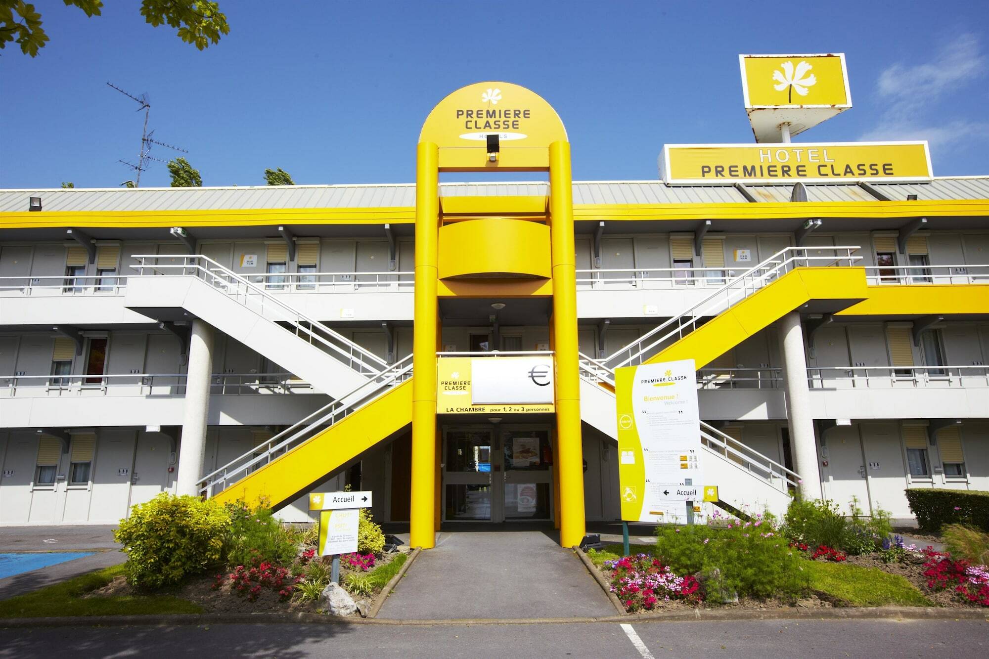 พรีเมียร์ คลาส เอปิเนย์ ซู ออร์ฌ Hotel อีปิเนย์-ซูร์-ออร์เชอ ภายนอก รูปภาพ